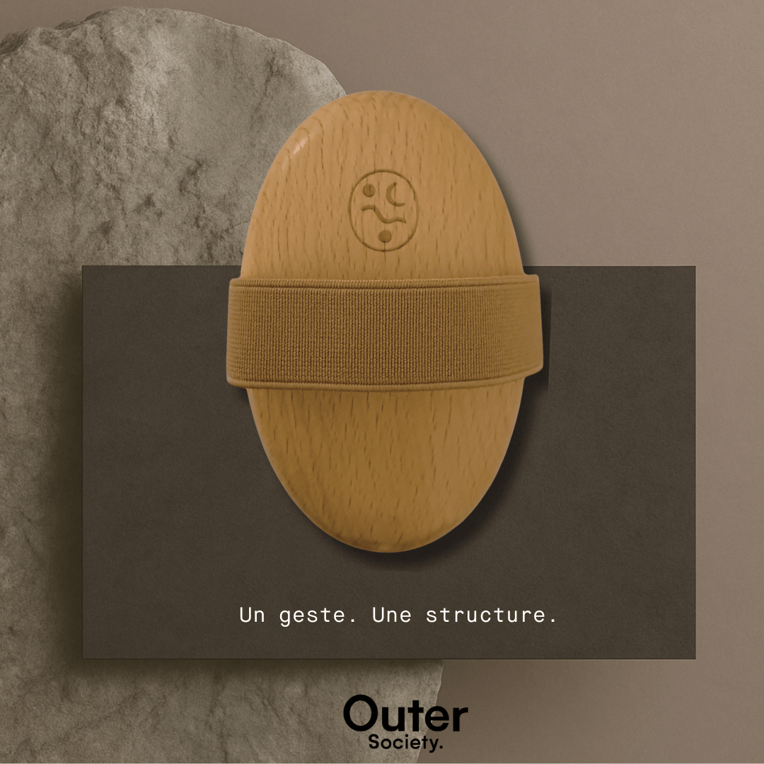 Brosse de massage à sec - Le rituel Outer n°1 - Outer Society.